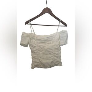 New Women’s ASTR the Label White Ruched Crop Top, size Medium